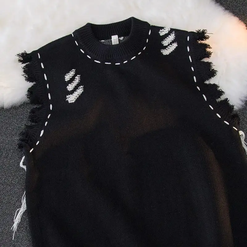 Pull Hiphelicopter avec Trous  - Winter Clothes Shop avis et prix
